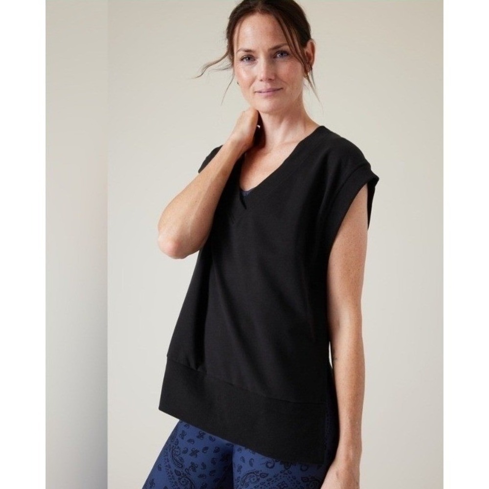 Athleta Retroterry Sweatshirt Women's XS Sleeveless Top Vest Black V neck 532197
